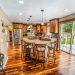 cucina-arredata-in-legno